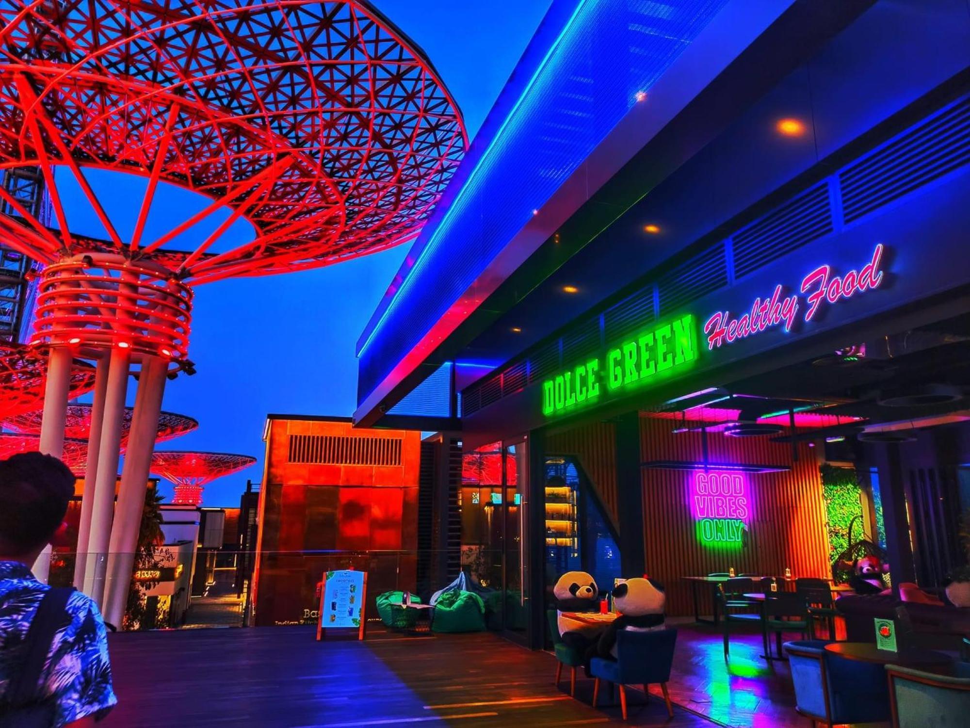 Seaview Beach Hostel Jbr - Walk To Beach - Gym - Pool - Metro Station Dubai Dış mekan fotoğraf