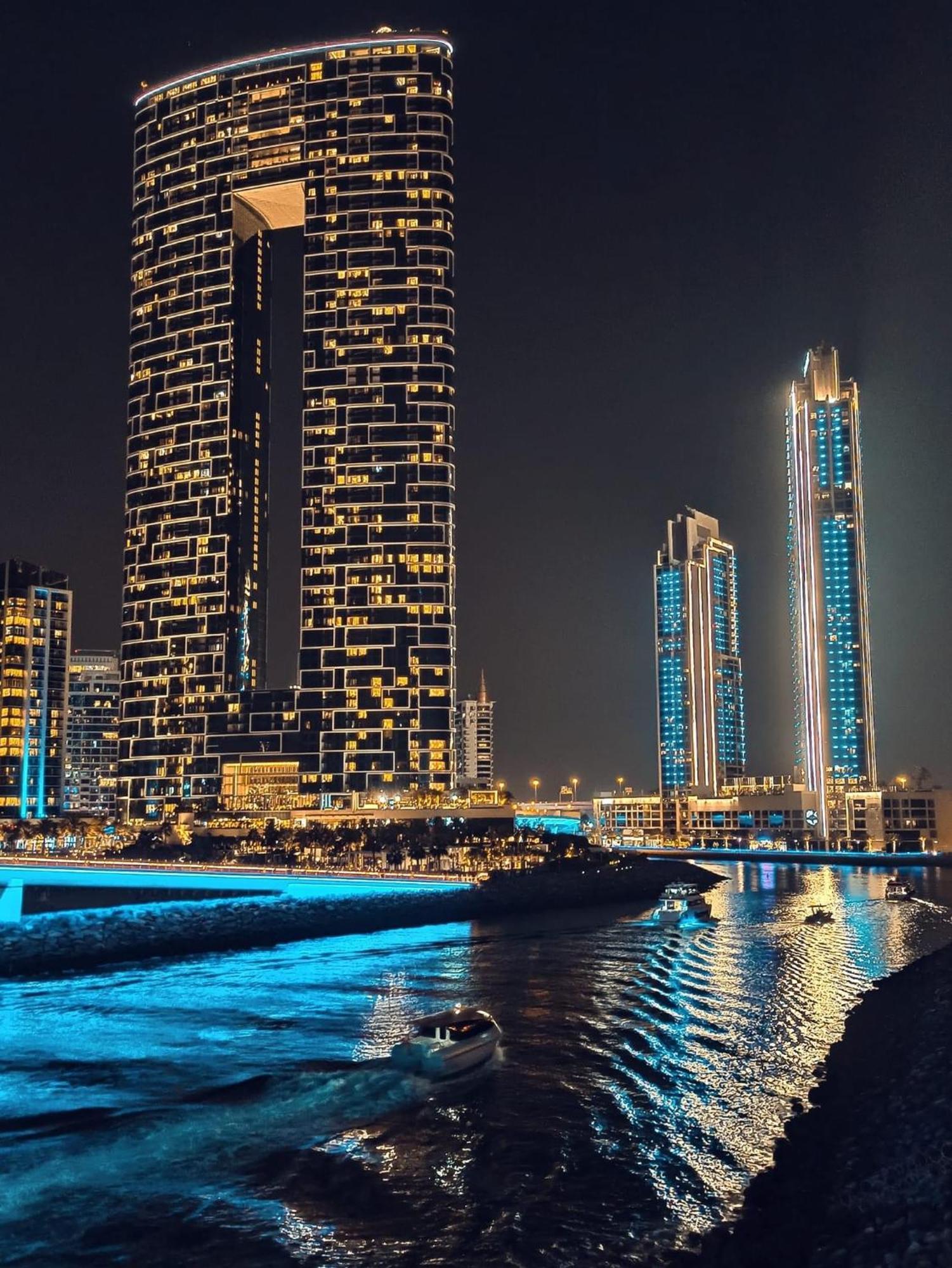 Seaview Beach Hostel Jbr - Walk To Beach - Gym - Pool - Metro Station Dubai Dış mekan fotoğraf