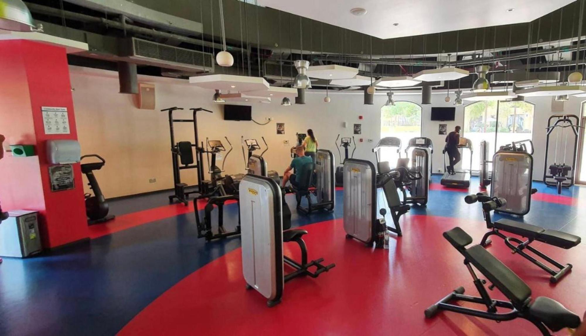 Seaview Beach Hostel Jbr - Walk To Beach - Gym - Pool - Metro Station Dubai Dış mekan fotoğraf